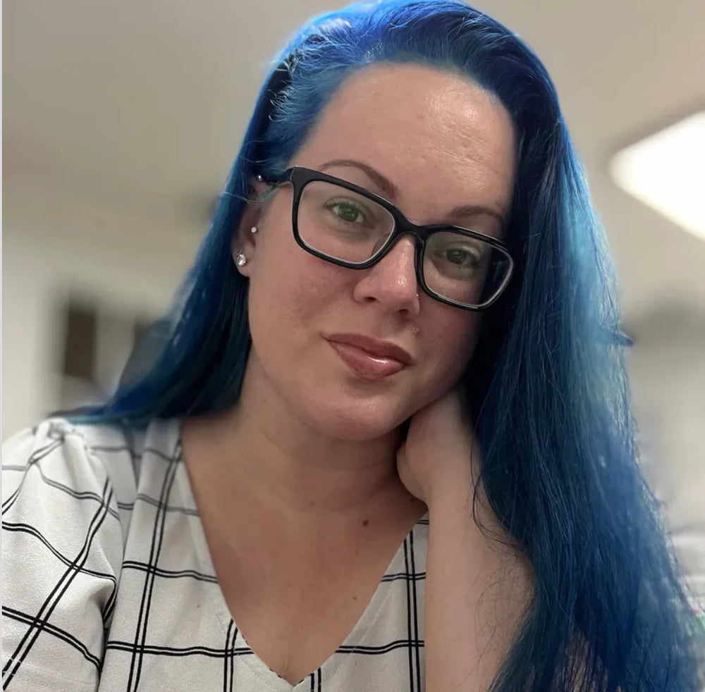 <p><strong>See Why Women Are Not Gatekeeping</strong></p>